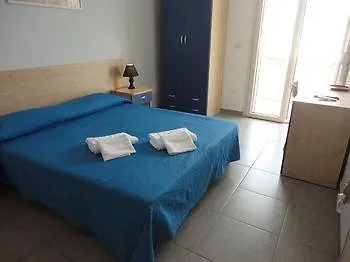 B&B Tramonti Del Sud Лечче 2*,