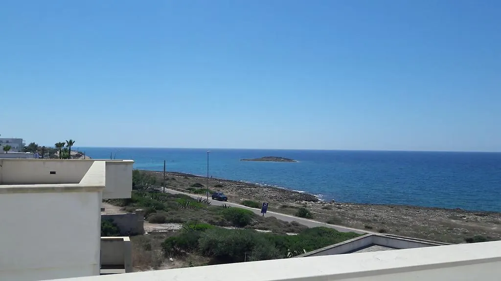 B&B Tramonti Del Sud Лечче 2*,  Италия